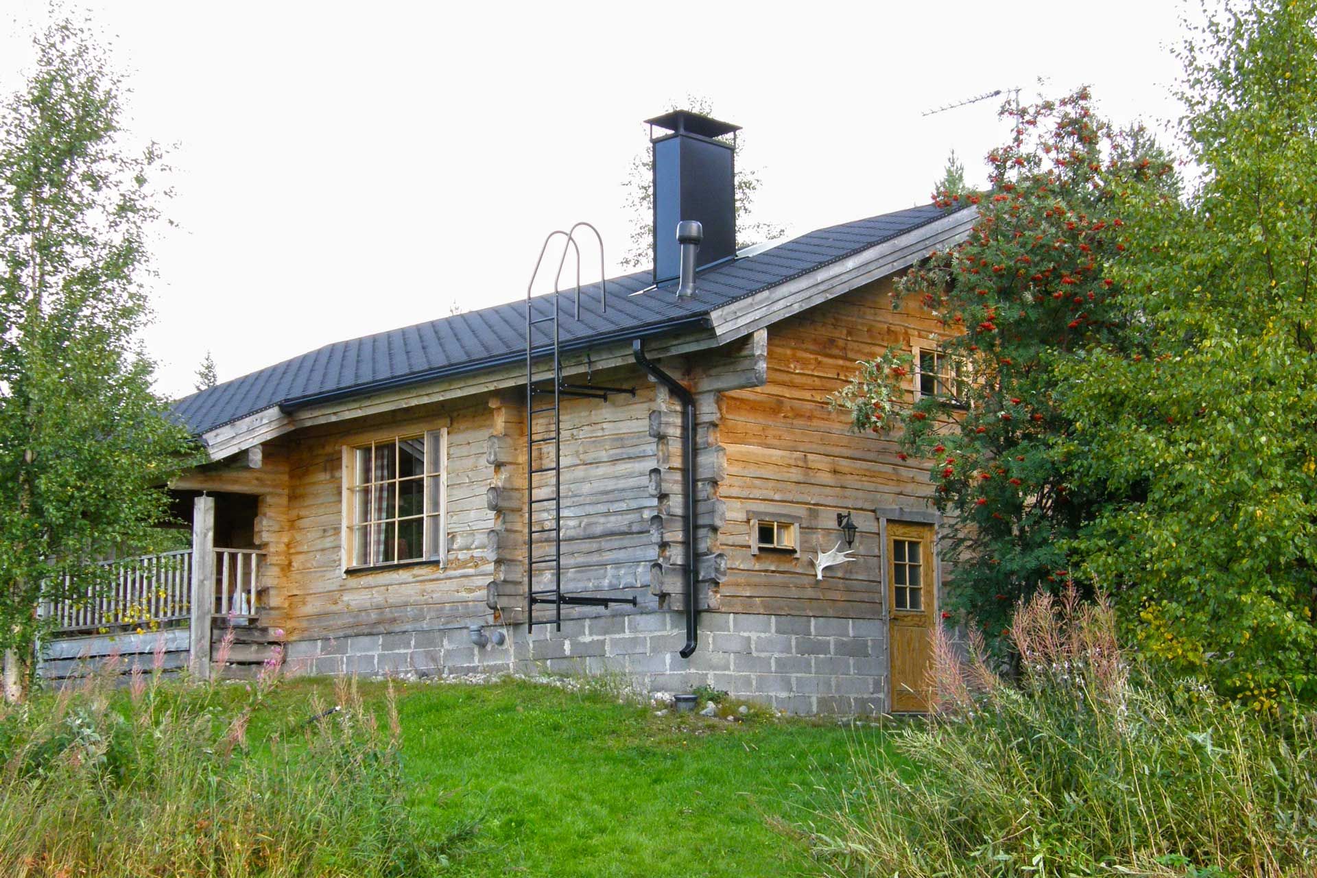 Mökkimajoitusta Järvi-Kuusamossa